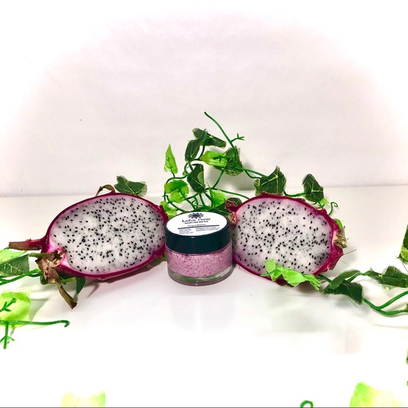 Handmade Dragon’s Mane Hair Mask - Picture 2 of 2